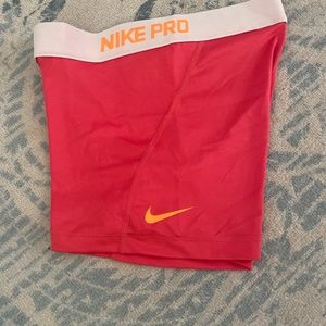 Nike pro spandex shorts size small